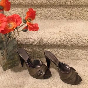 Guess hidden platform mule